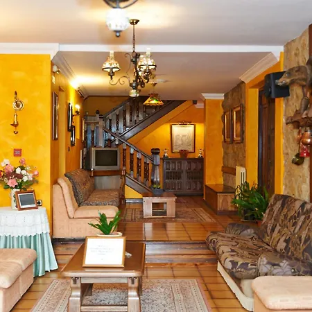 Hotel Angeles 2*