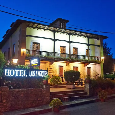 Hotel Angeles 2*