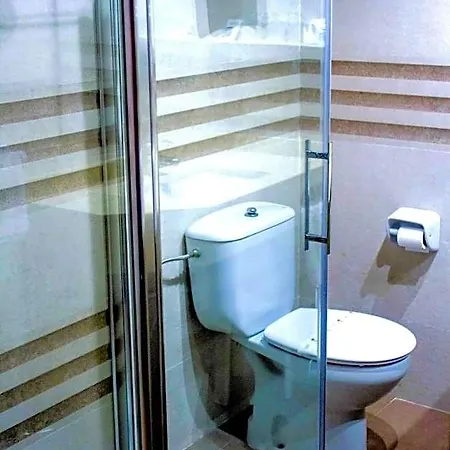 Angeles Hotel 2*