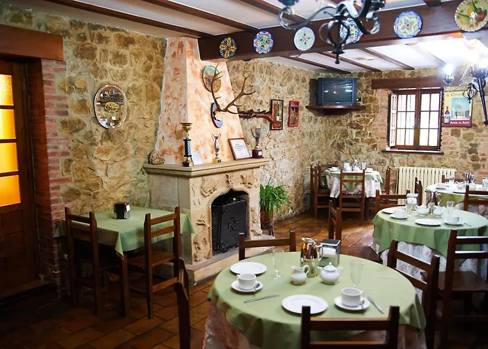 Angeles Santillana del Mar