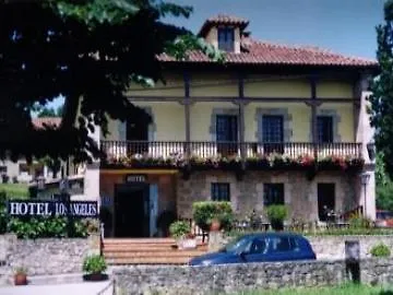 Hotell Angeles Santillana del Mar