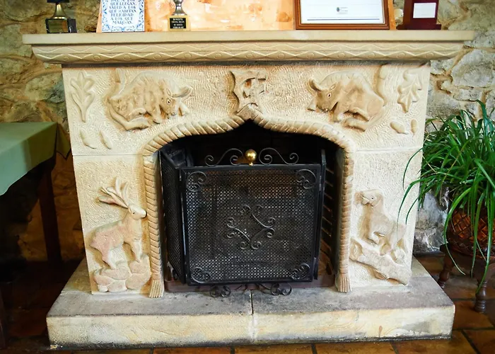 Отель Angeles 2*